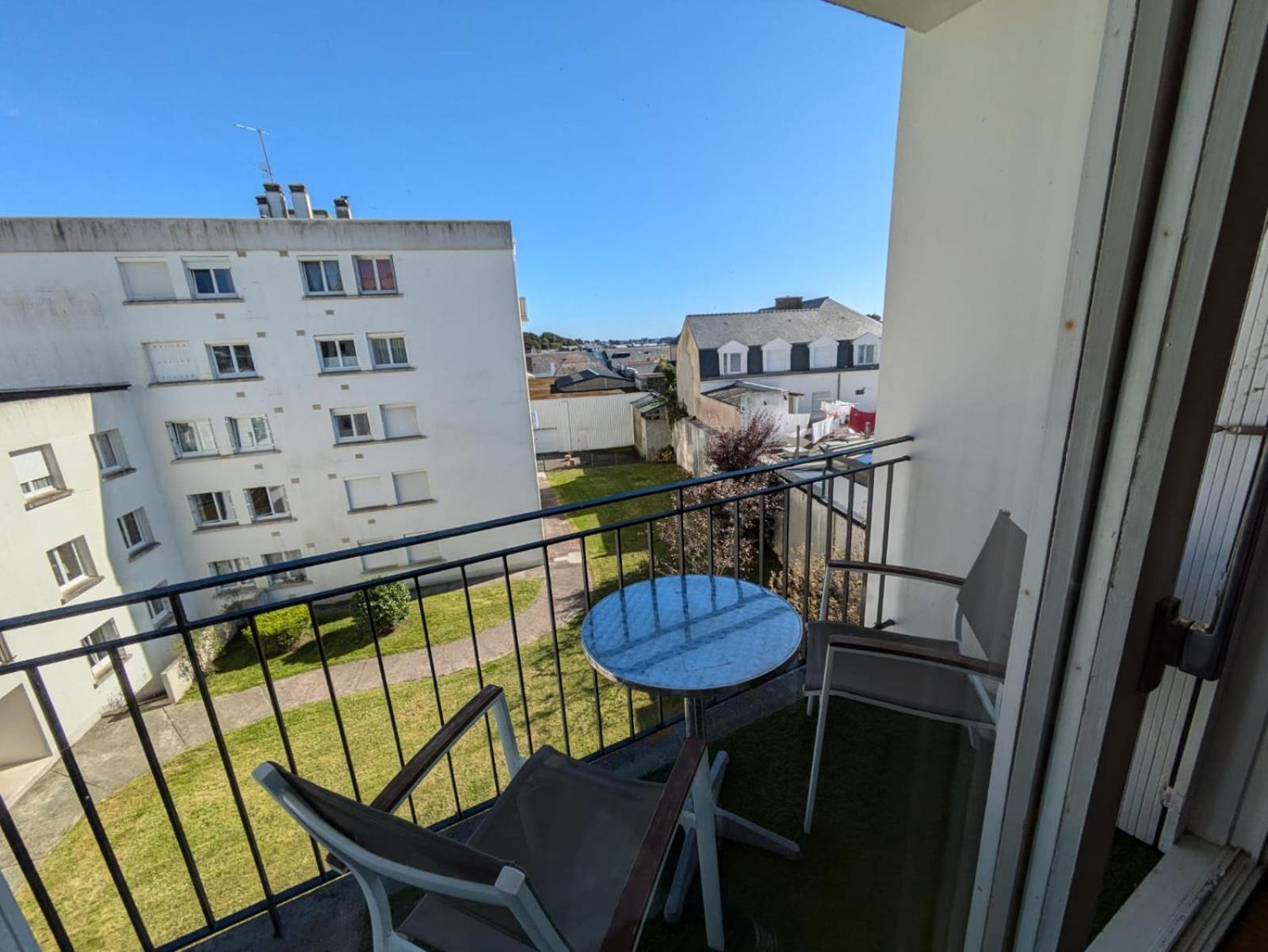 Appartement De Charme 孔卡尔诺 外观 照片
